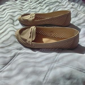 Loafers Mesh Style, Size 7.5